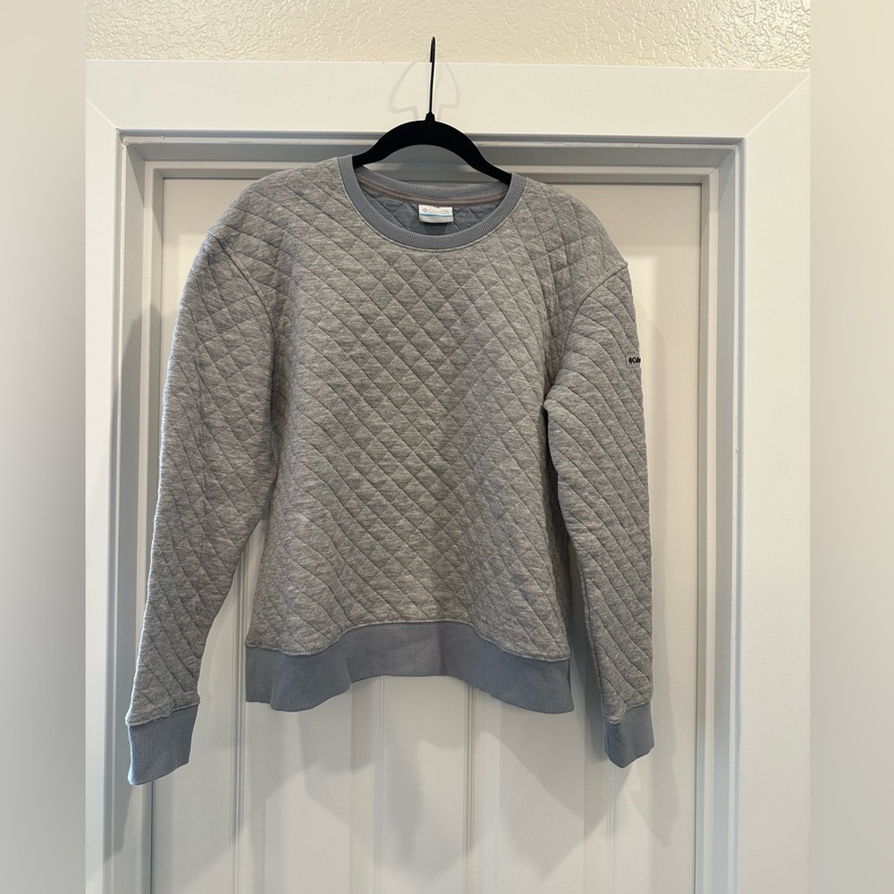 Columbia Gray Textured Crewneck Sweater
